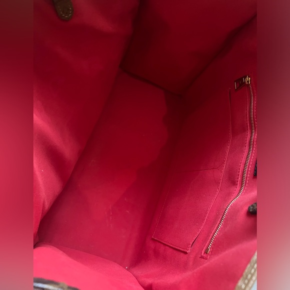 Louis Vuitton Reverse On The Go Tote - Picture 6 of 9